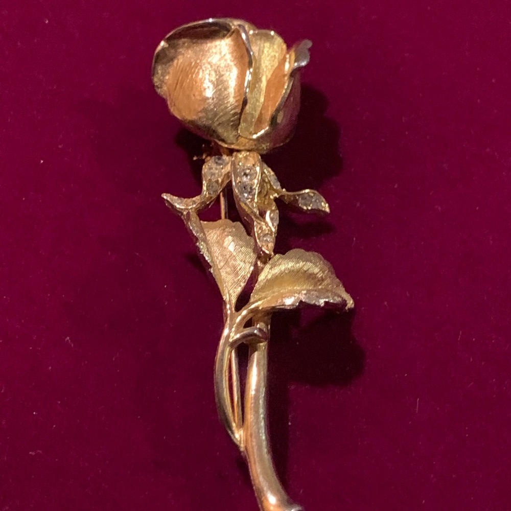 Vintage Gold Tone Rose Branch Brooch.